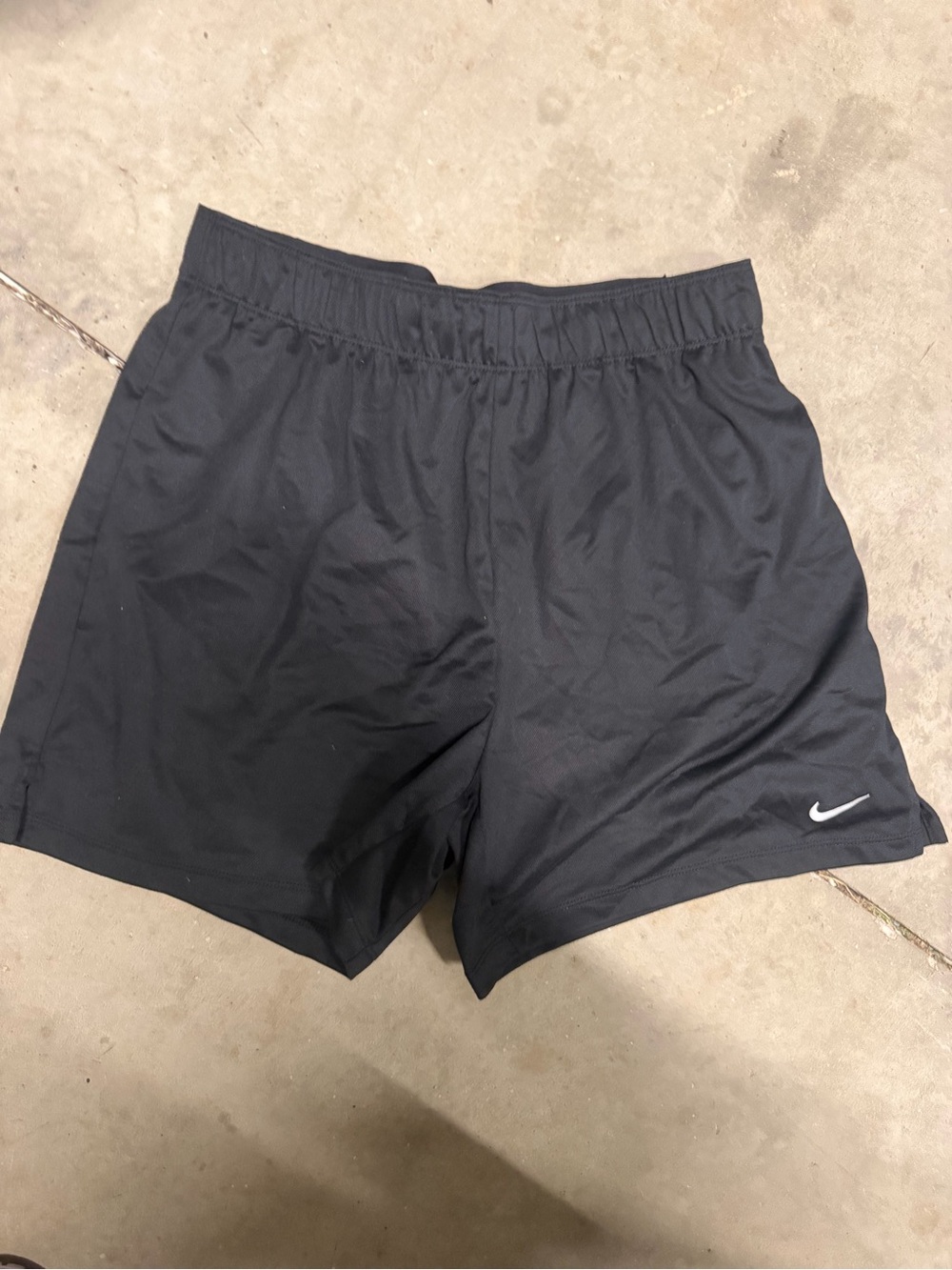 Nike Black Women's Athletic Shorts with Branded Waistband - Picture 2 of 2